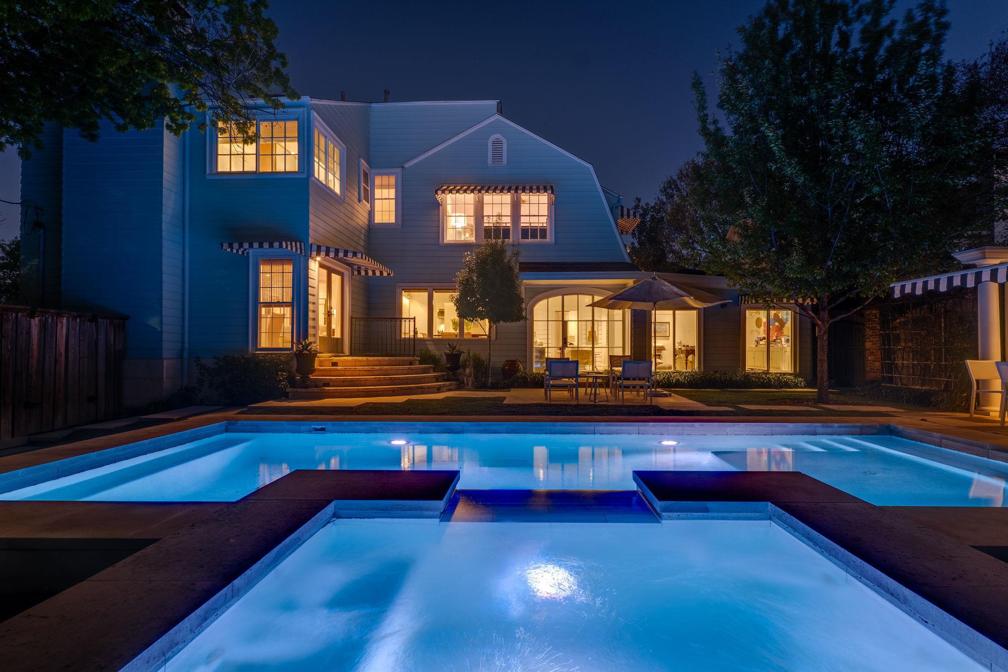 2428 Jarratt Avenue Austin TX 78703