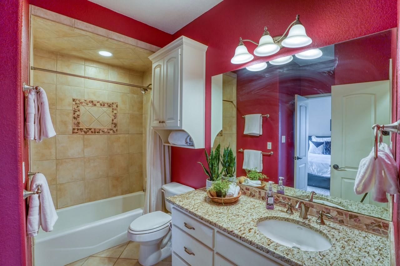 1050 Twisted Oak Drive Horseshoe Bay TX 78657