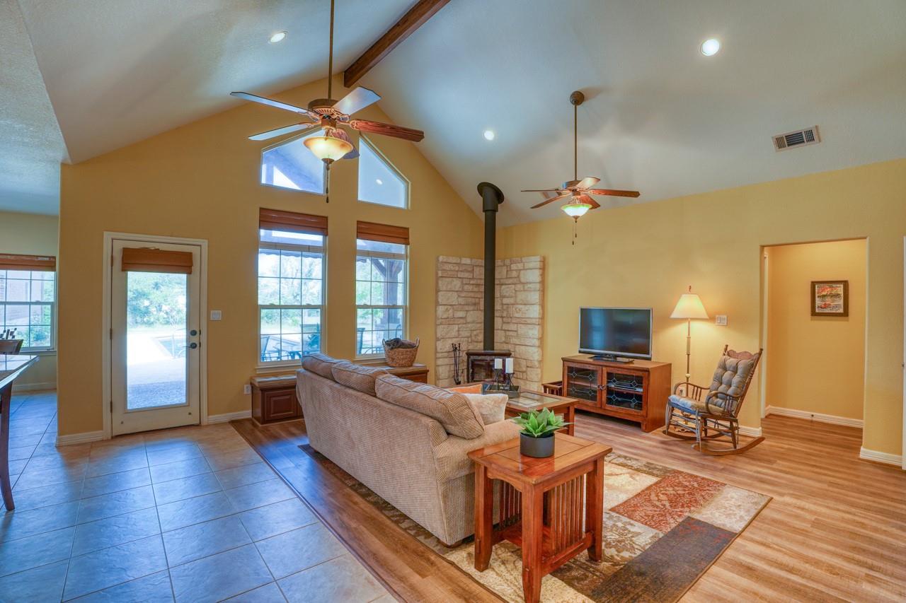 1050 Twisted Oak Drive Horseshoe Bay TX 78657
