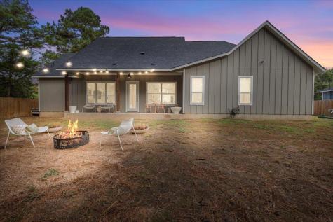 133 Lake Point Way Bastrop TX 78602