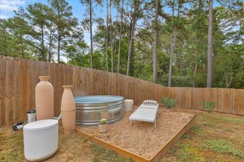 133 Lake Point Way Bastrop TX 78602