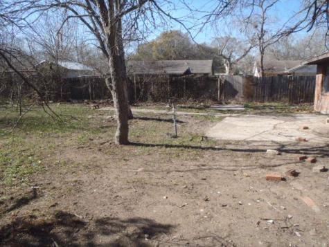 652 Fir Lane Lockhart TX 78644