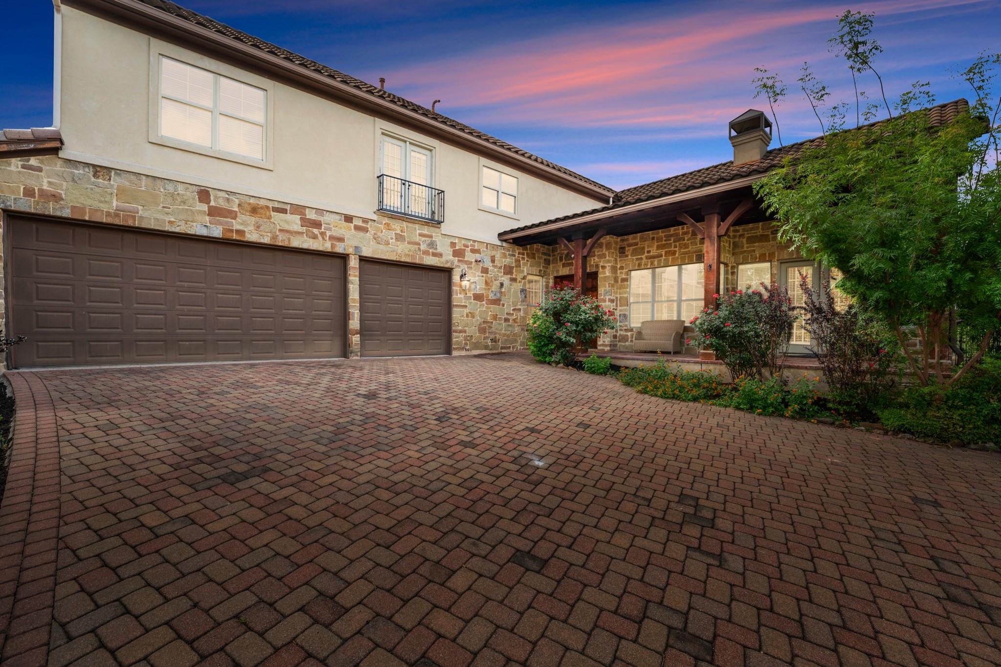 519 Golden Bear Drive Austin TX 78738