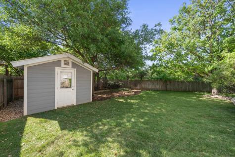 901 Middle Brook Drive Leander TX 78641