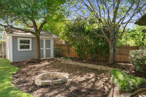 901 Middle Brook Drive Leander TX 78641
