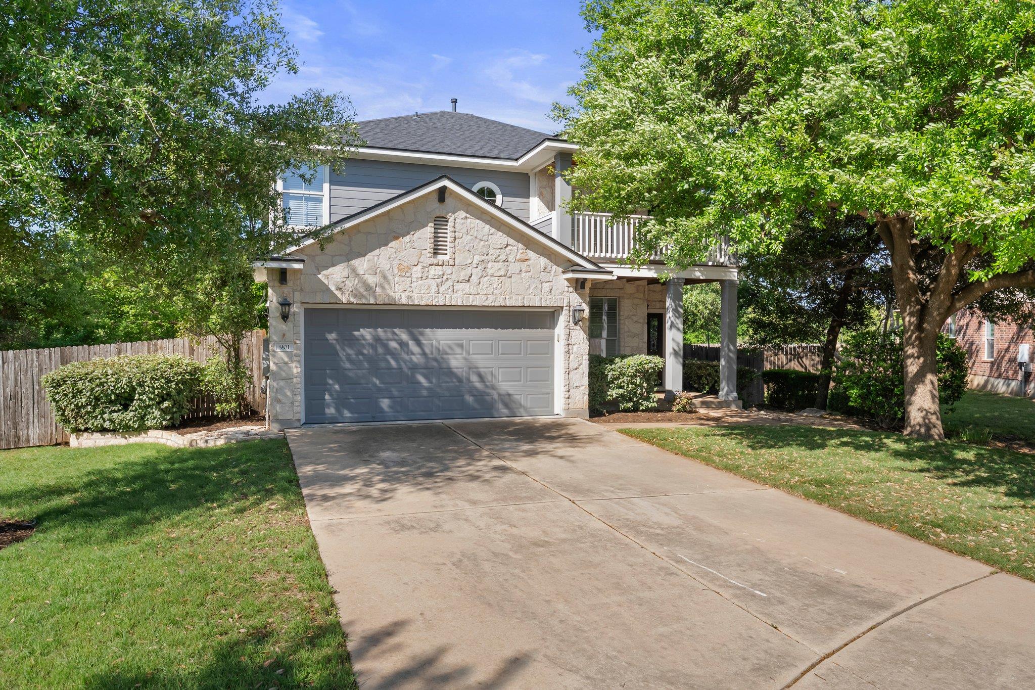 901 Middle Brook Drive Leander TX 78641