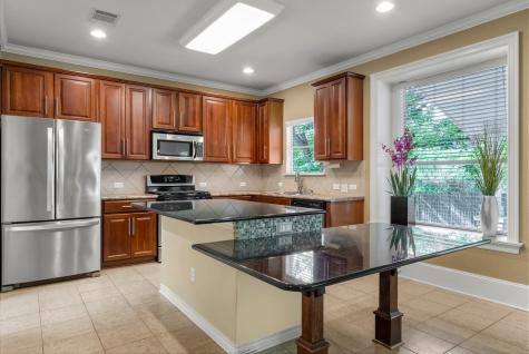 901 Middle Brook Drive Leander TX 78641