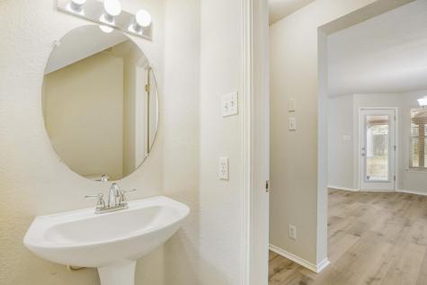2121 Desco Drive Austin TX 78748