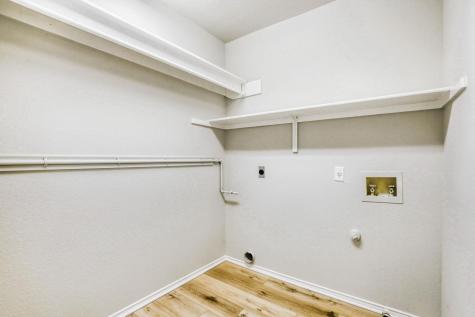 2121 Desco Drive Austin TX 78748