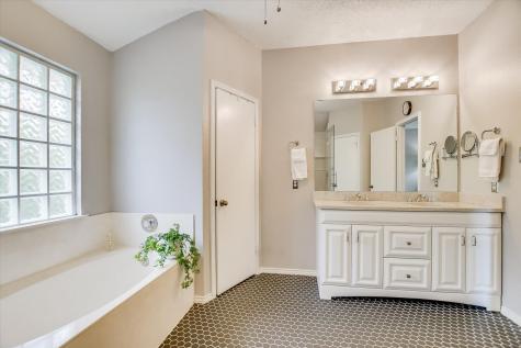 13216 Humphrey Drive Austin TX 78729