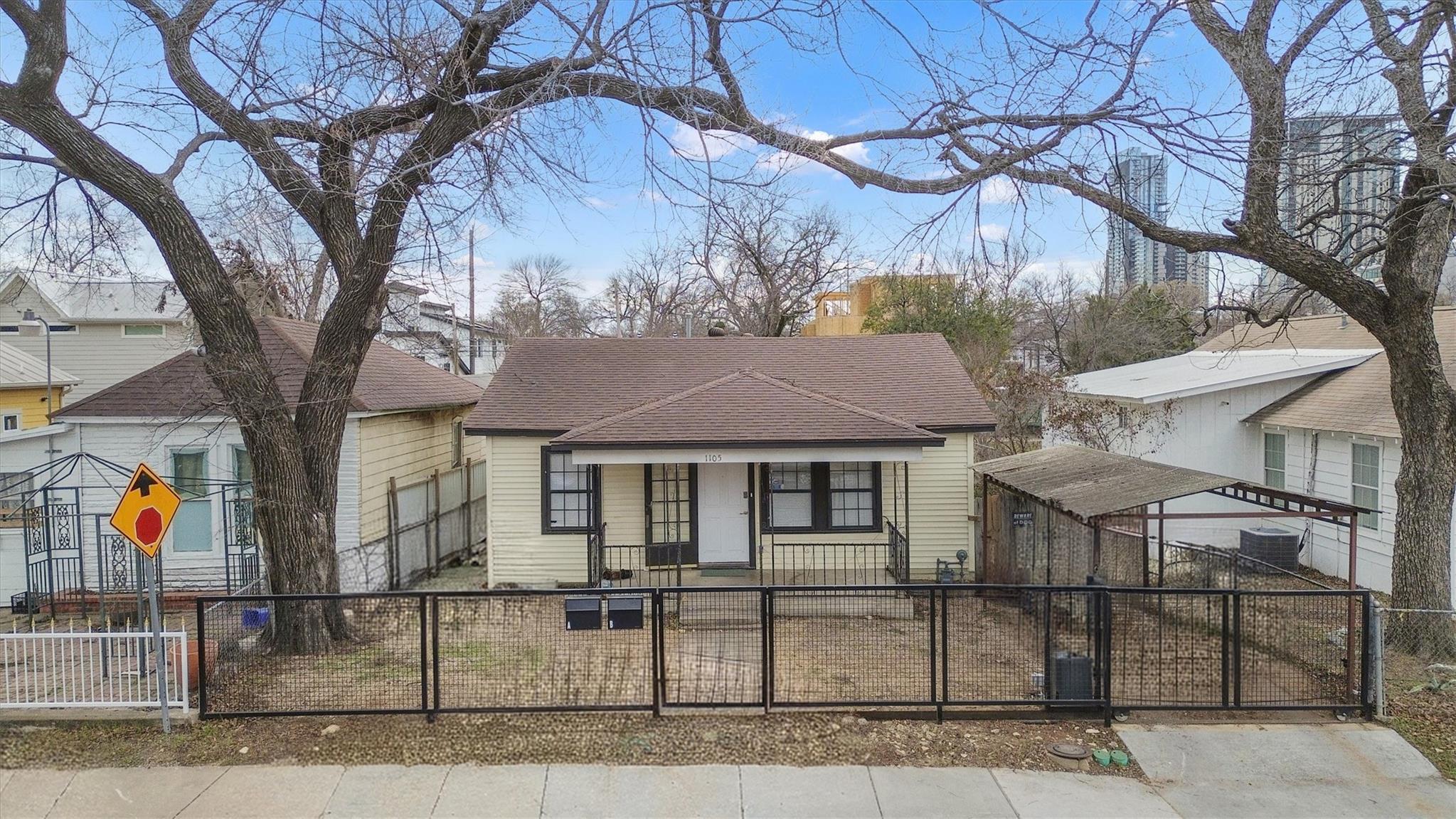 1105 E 3rd Street Austin TX 78702