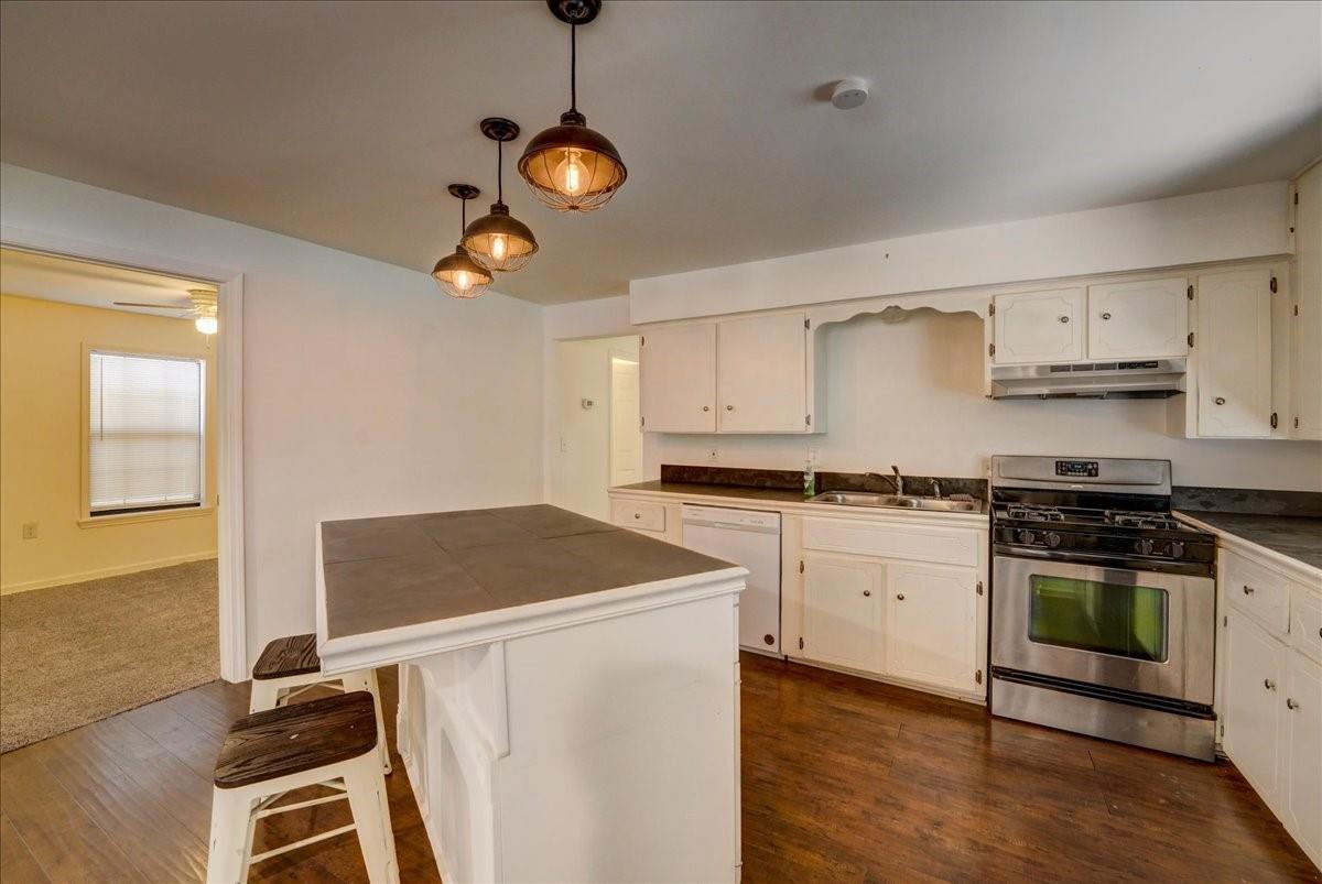 1105 E 3rd Street Austin TX 78702
