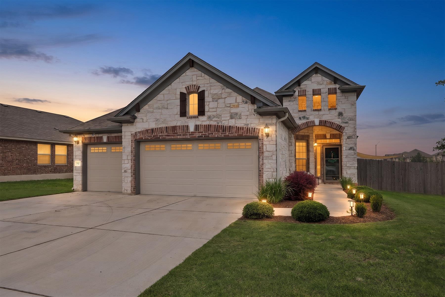 732 Manzano Lane Pflugerville TX 78660