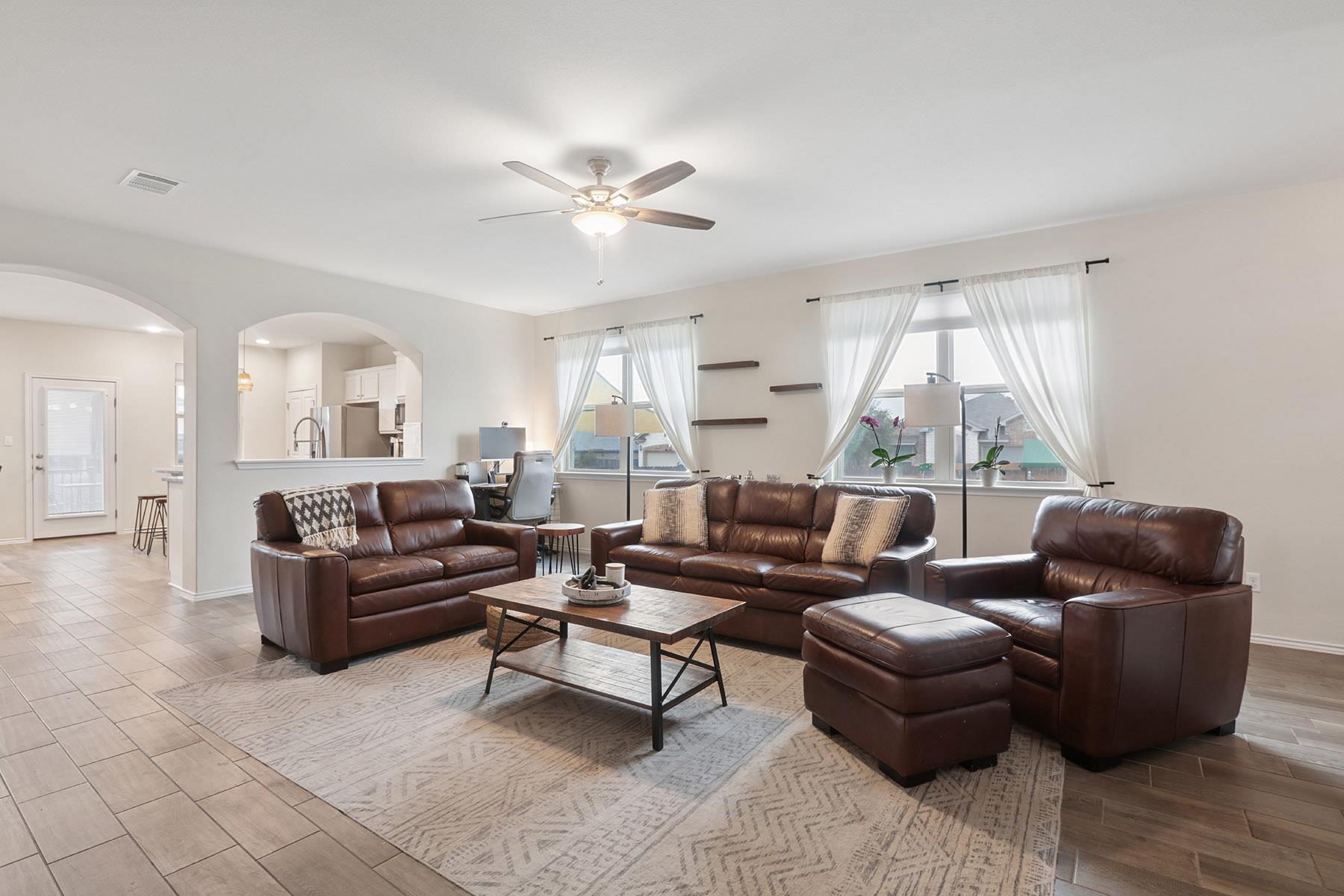 732 Manzano Lane Pflugerville TX 78660