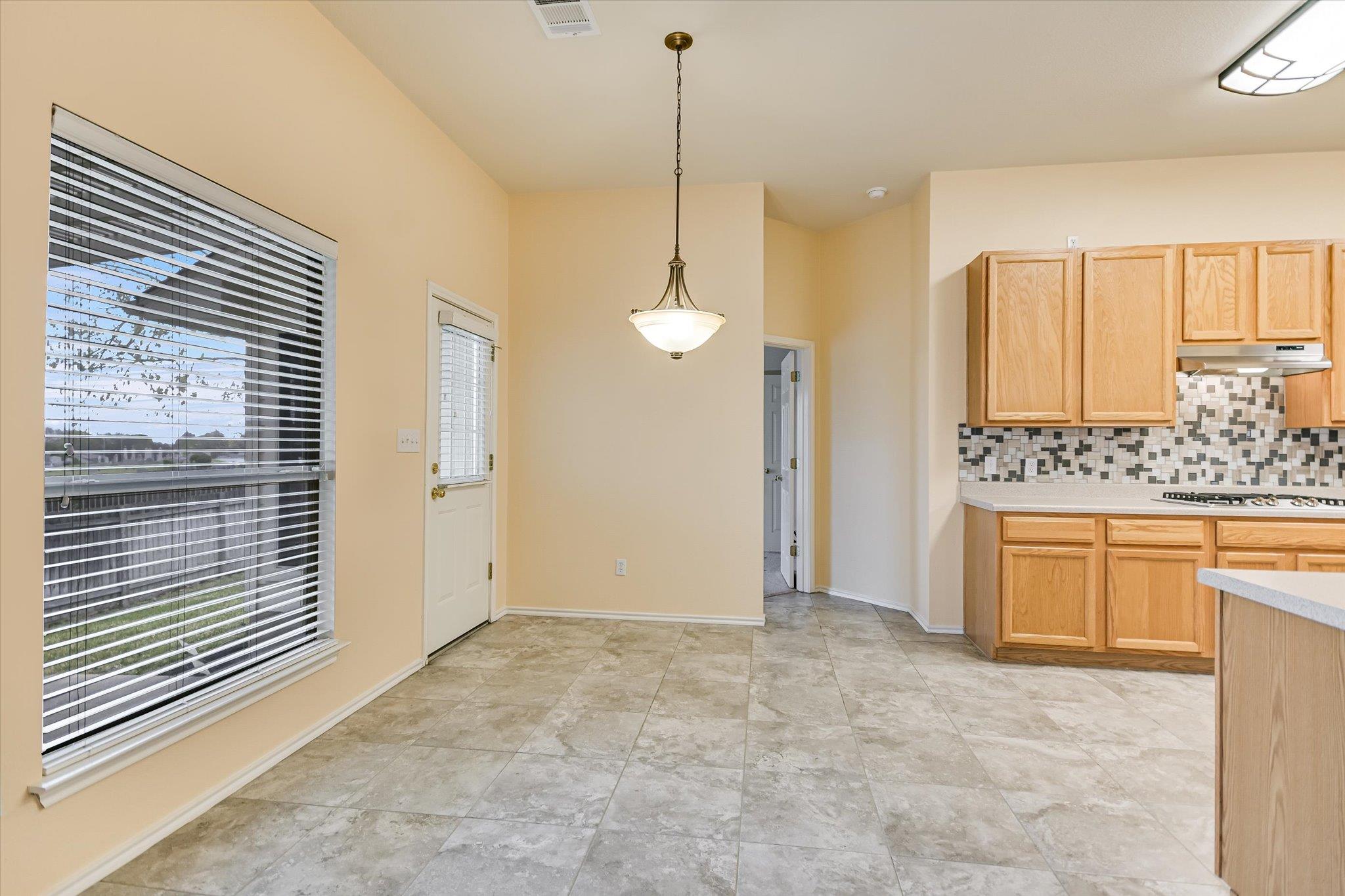 802 Sykes Court Pflugerville TX 78660