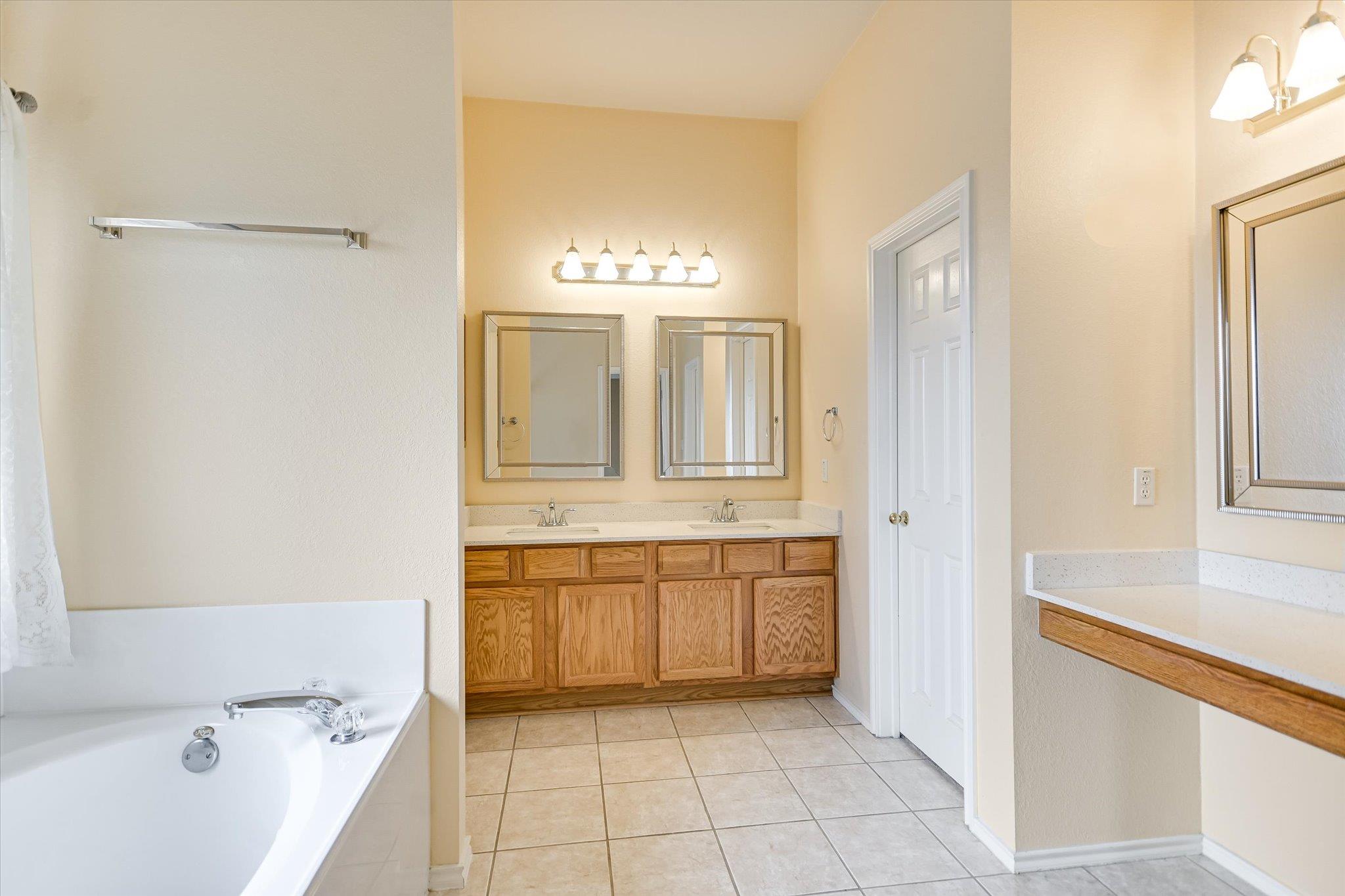 802 Sykes Court Pflugerville TX 78660