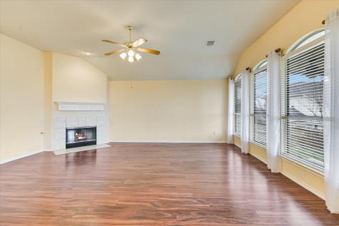 802 Sykes Court Pflugerville TX 78660