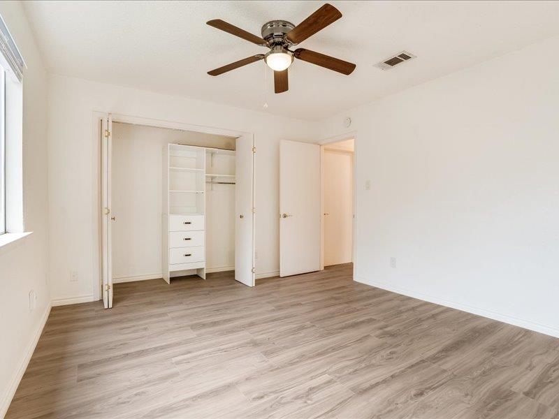 3908 Holt Drive Austin TX 78749