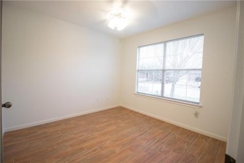 107 Thompson Trail Bastrop TX 78602