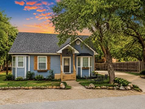 205 Woodridge Canyon Lake TX 78133