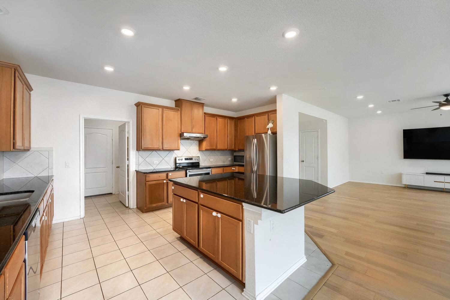 12637 Orchard Grove Lane Manor TX 78653