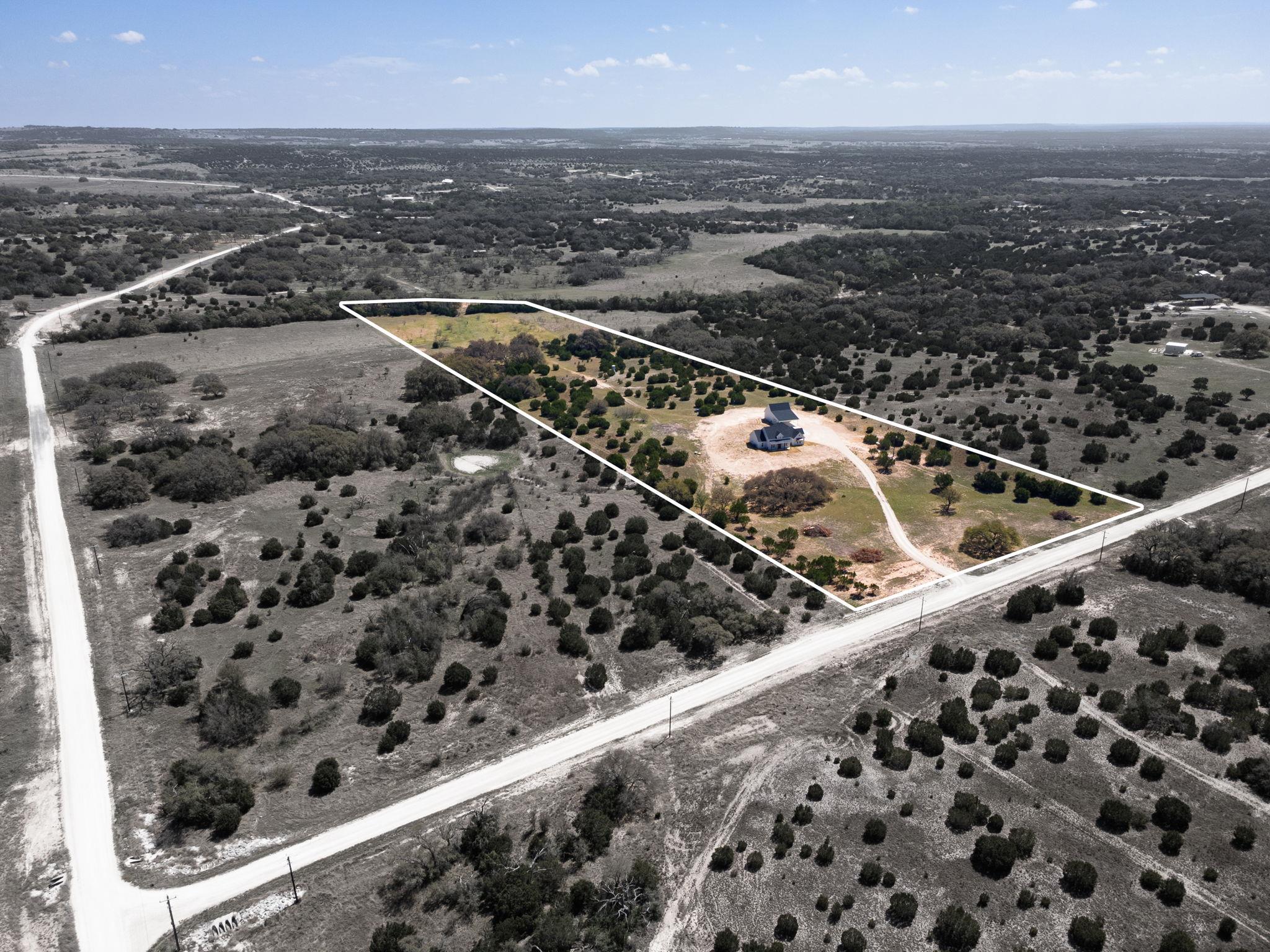 305 Willow Oak Drive Goldthwaite TX 76844
