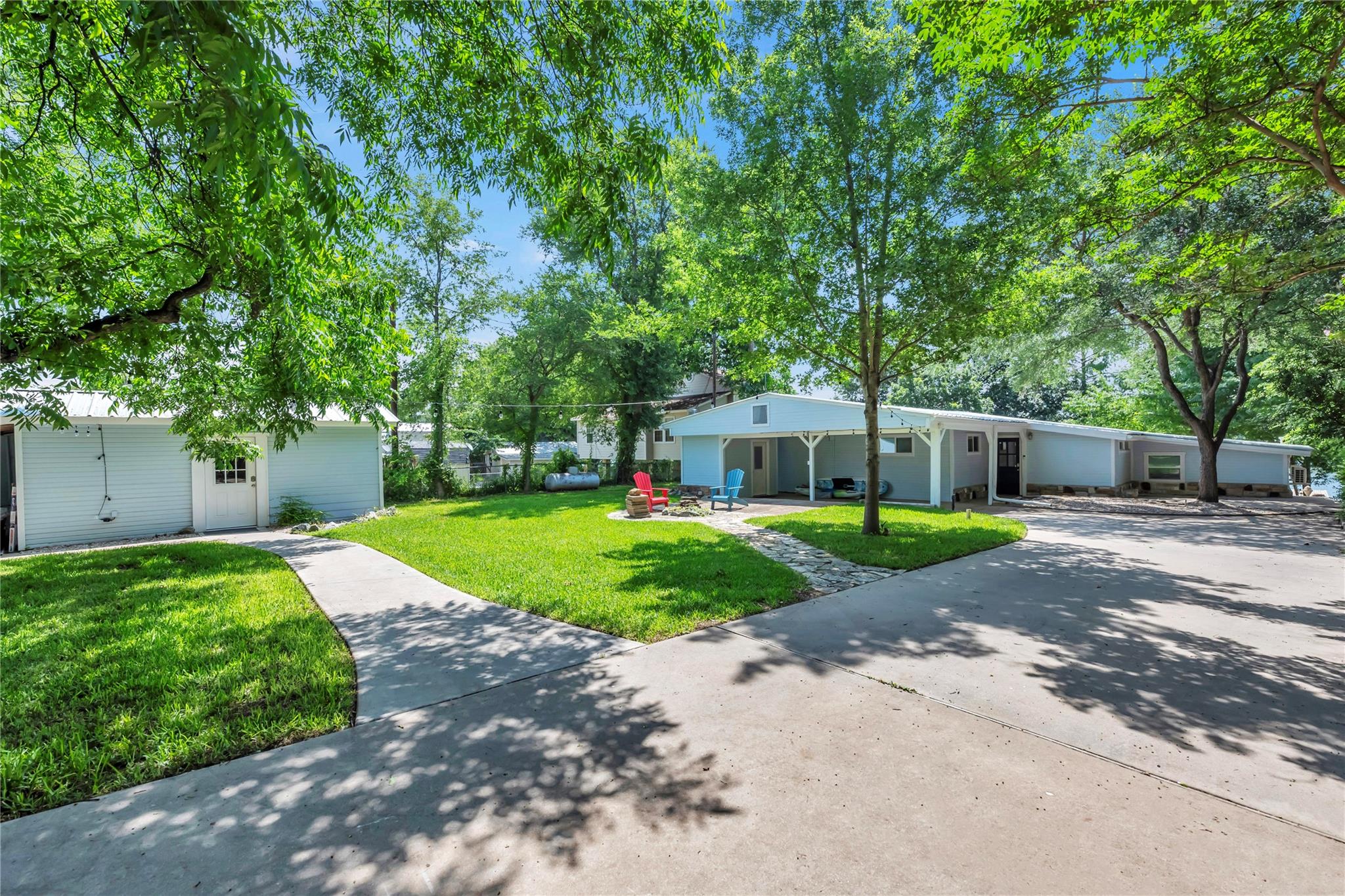 1946 Granite Cove Road Kingsland TX 78639