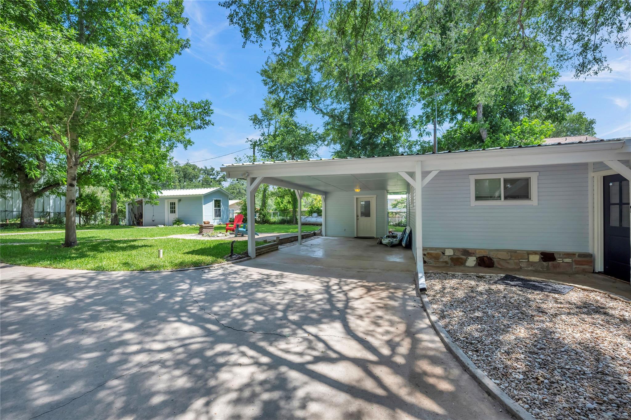1946 Granite Cove Road Kingsland TX 78639