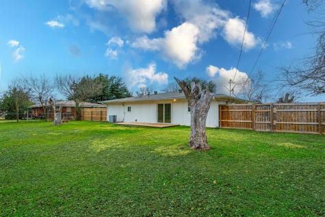 207 N 1st Street Little River Academy TX 76554