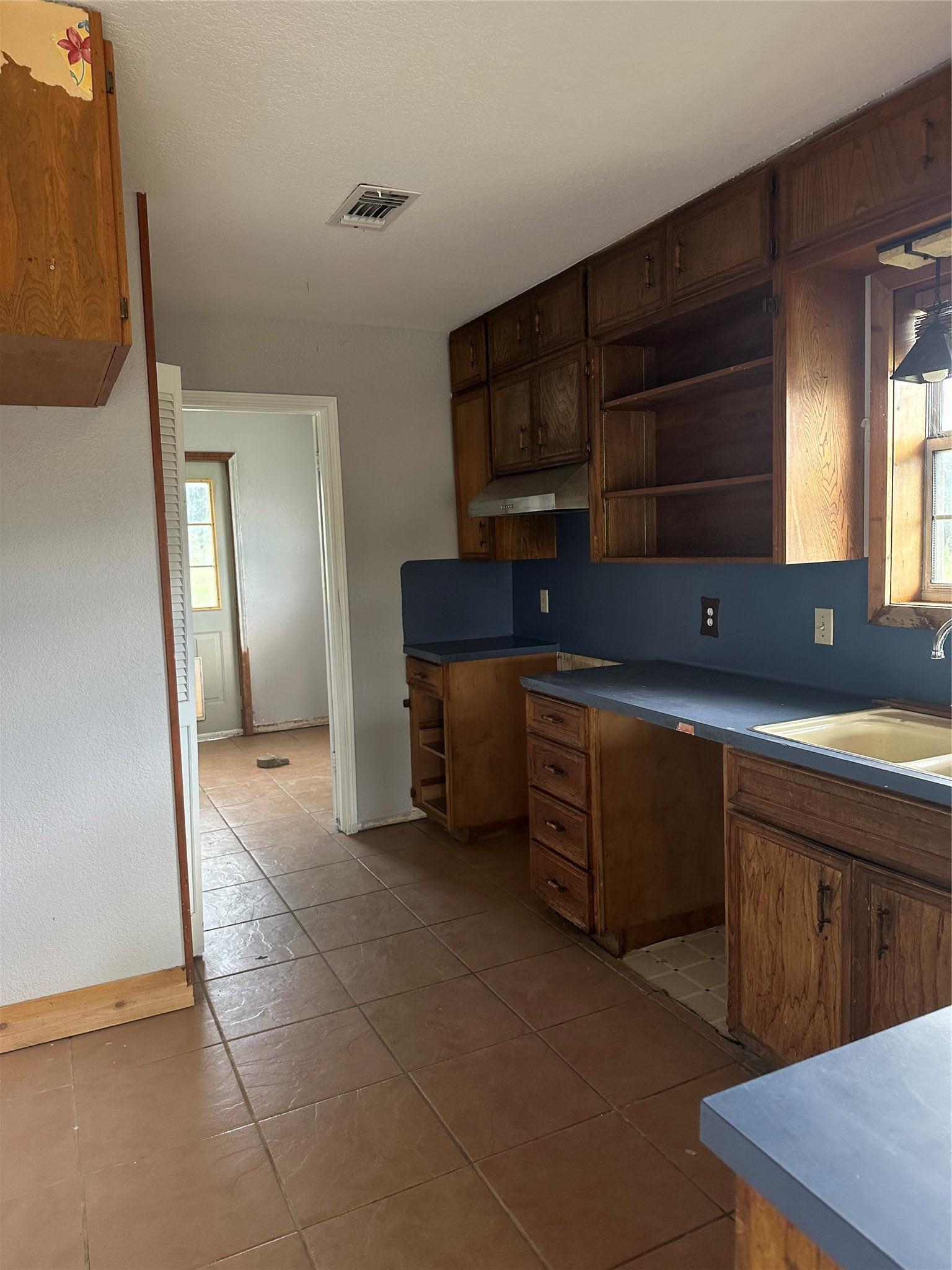 1301 Live Oak Trail Liberty Hill TX 78642