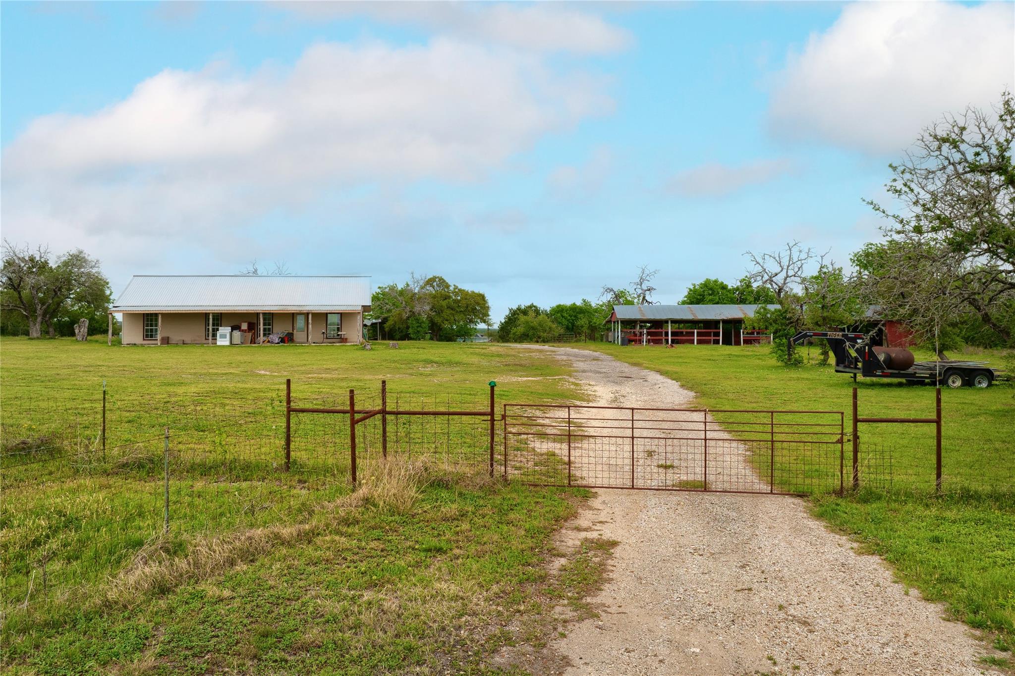 1301 Live Oak Trail Liberty Hill TX 78642