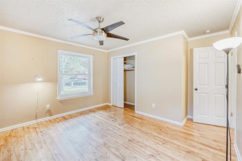 2114 Bel Air Drive Taylor TX 76574