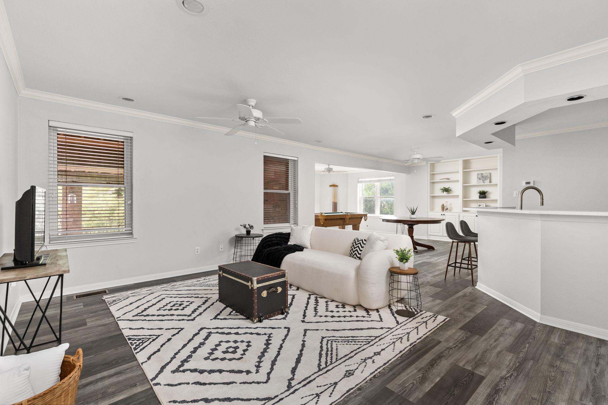2807 Round Table Road Austin TX 78746