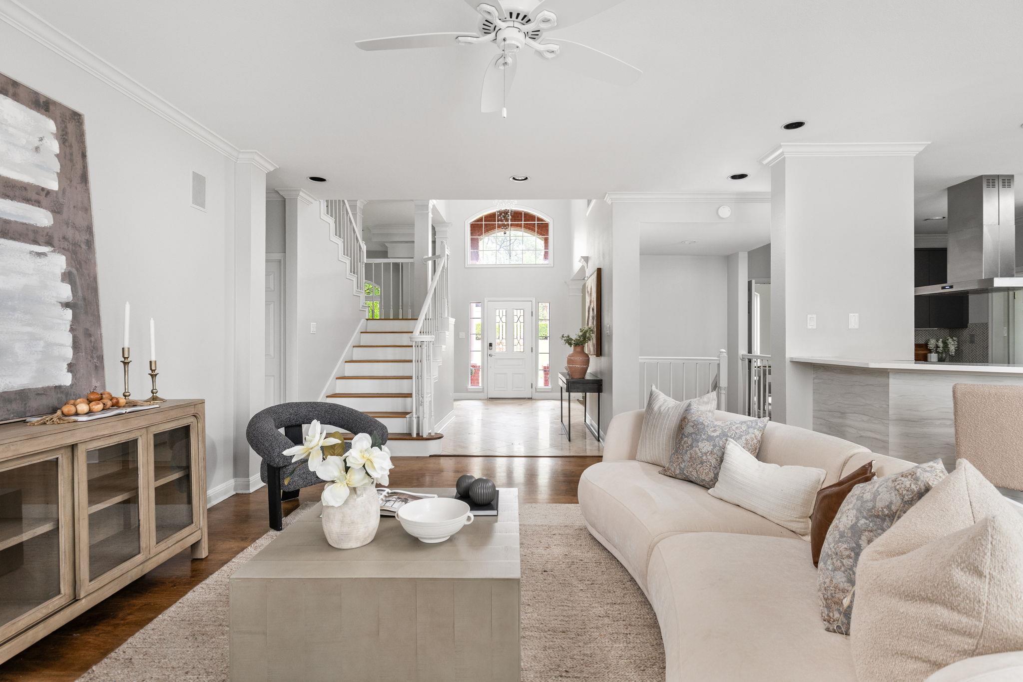 2807 Round Table Road Austin TX 78746