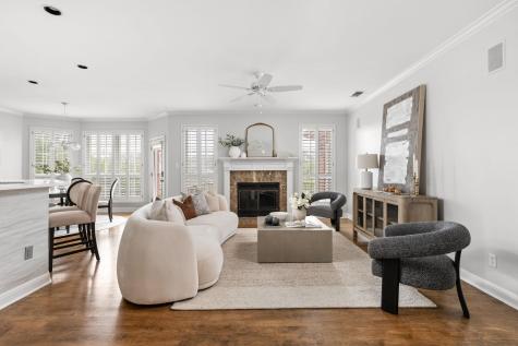 2807 Round Table Road Austin TX 78746