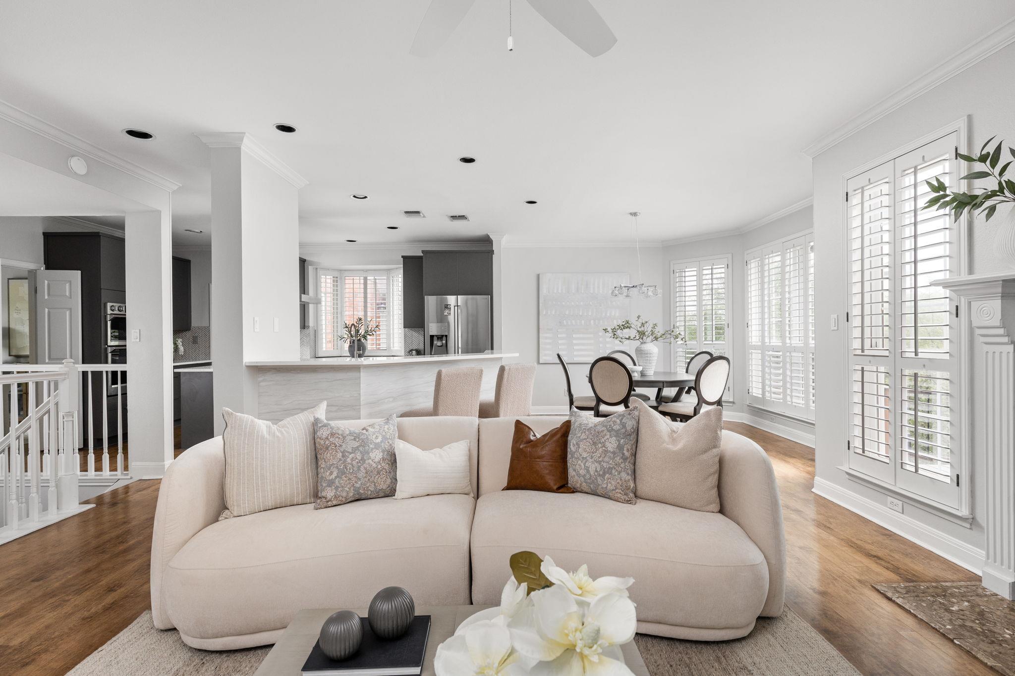 2807 Round Table Road Austin TX 78746
