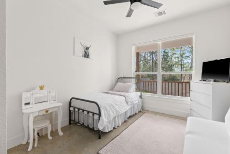 111 E Kamoi Court Bastrop TX 78602