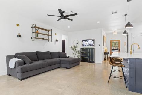 111 E Kamoi Court Bastrop TX 78602
