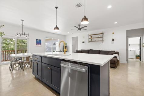 111 E Kamoi Court Bastrop TX 78602