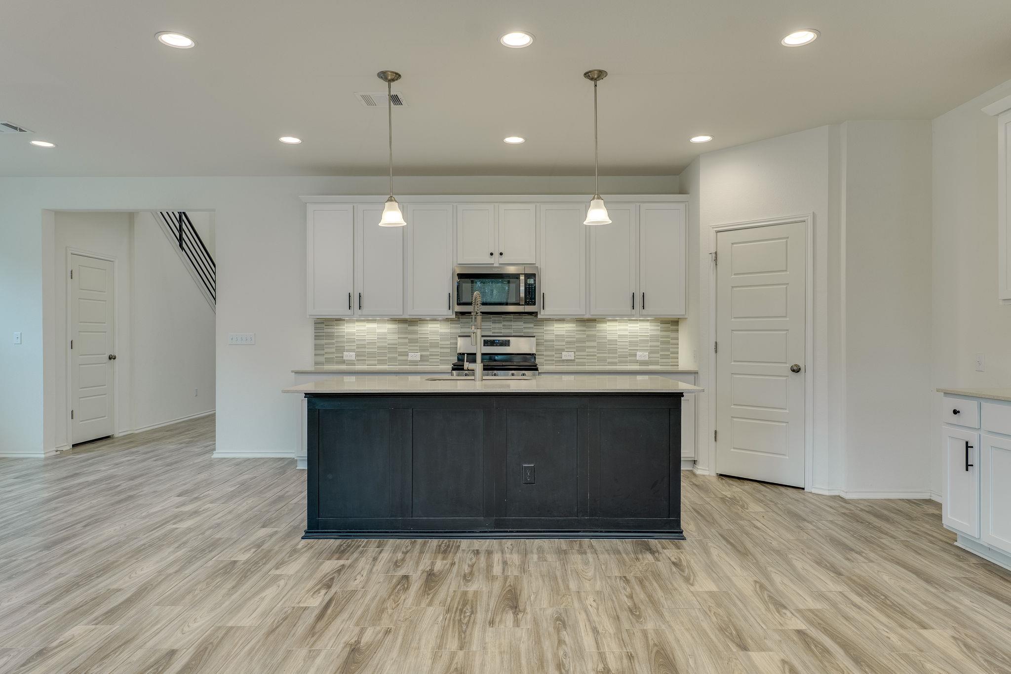 13519 Feldspar Drive Austin TX 78729