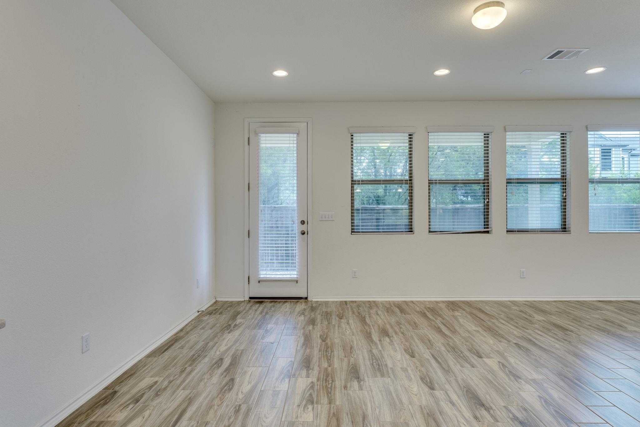 13519 Feldspar Drive Austin TX 78729