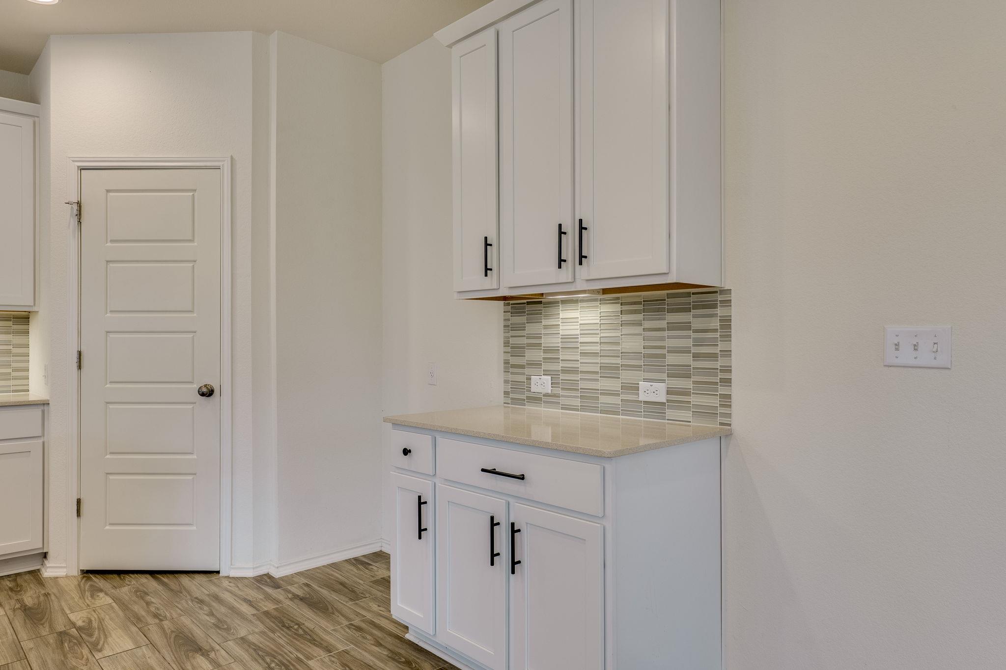 13519 Feldspar Drive Austin TX 78729