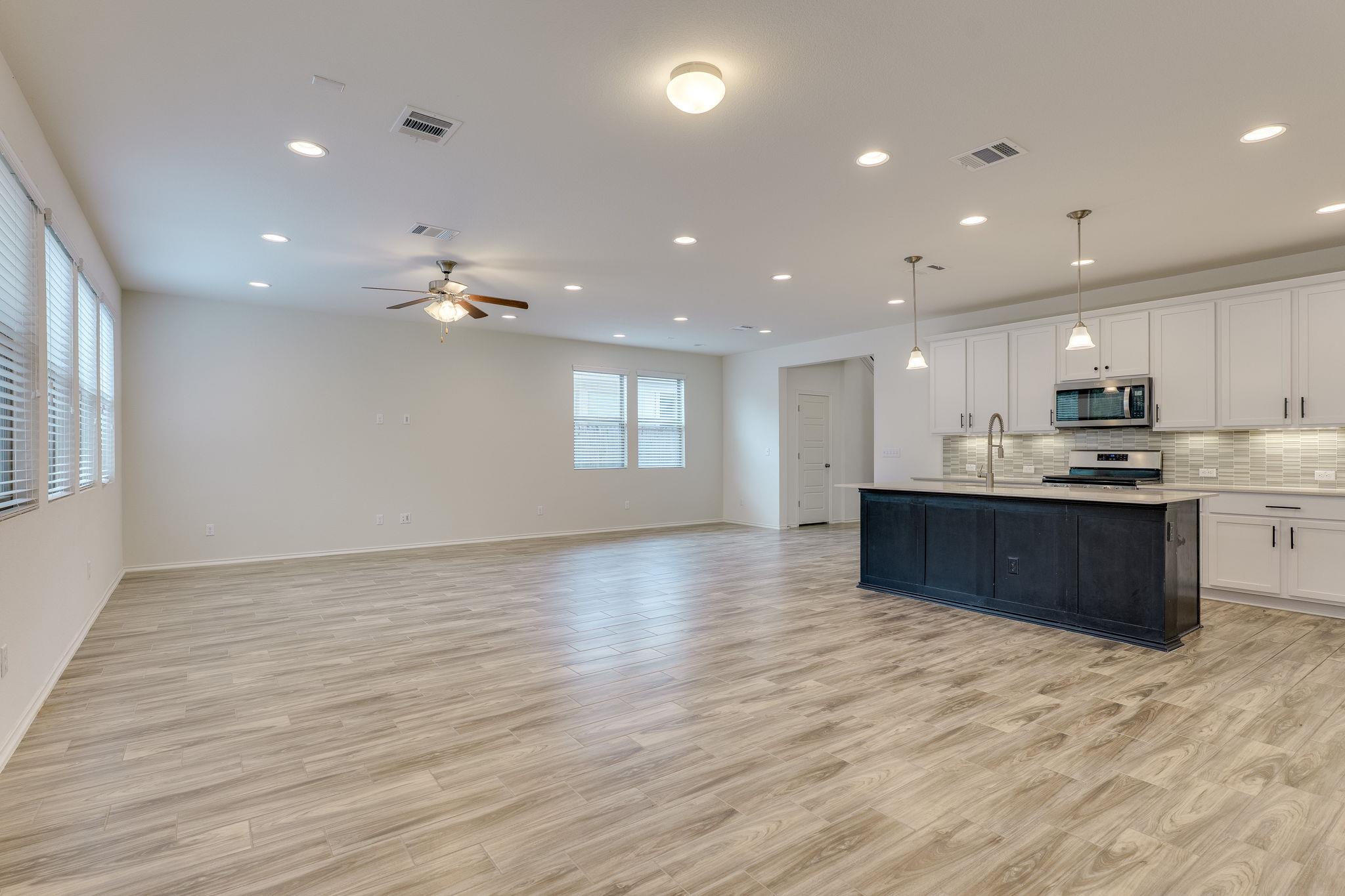 13519 Feldspar Drive Austin TX 78729