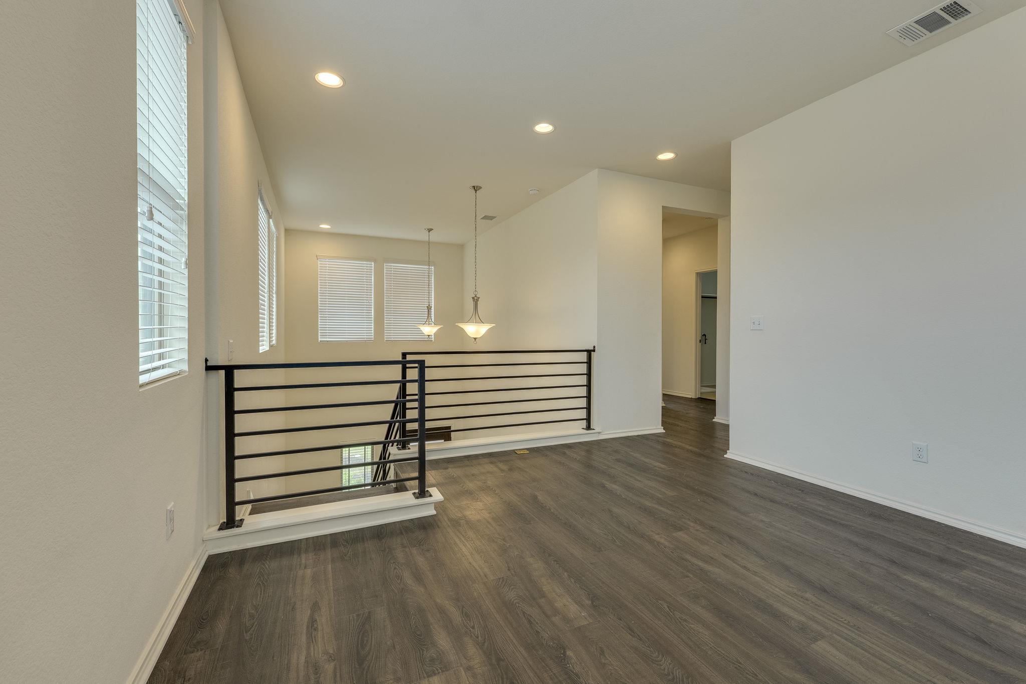 13519 Feldspar Drive Austin TX 78729
