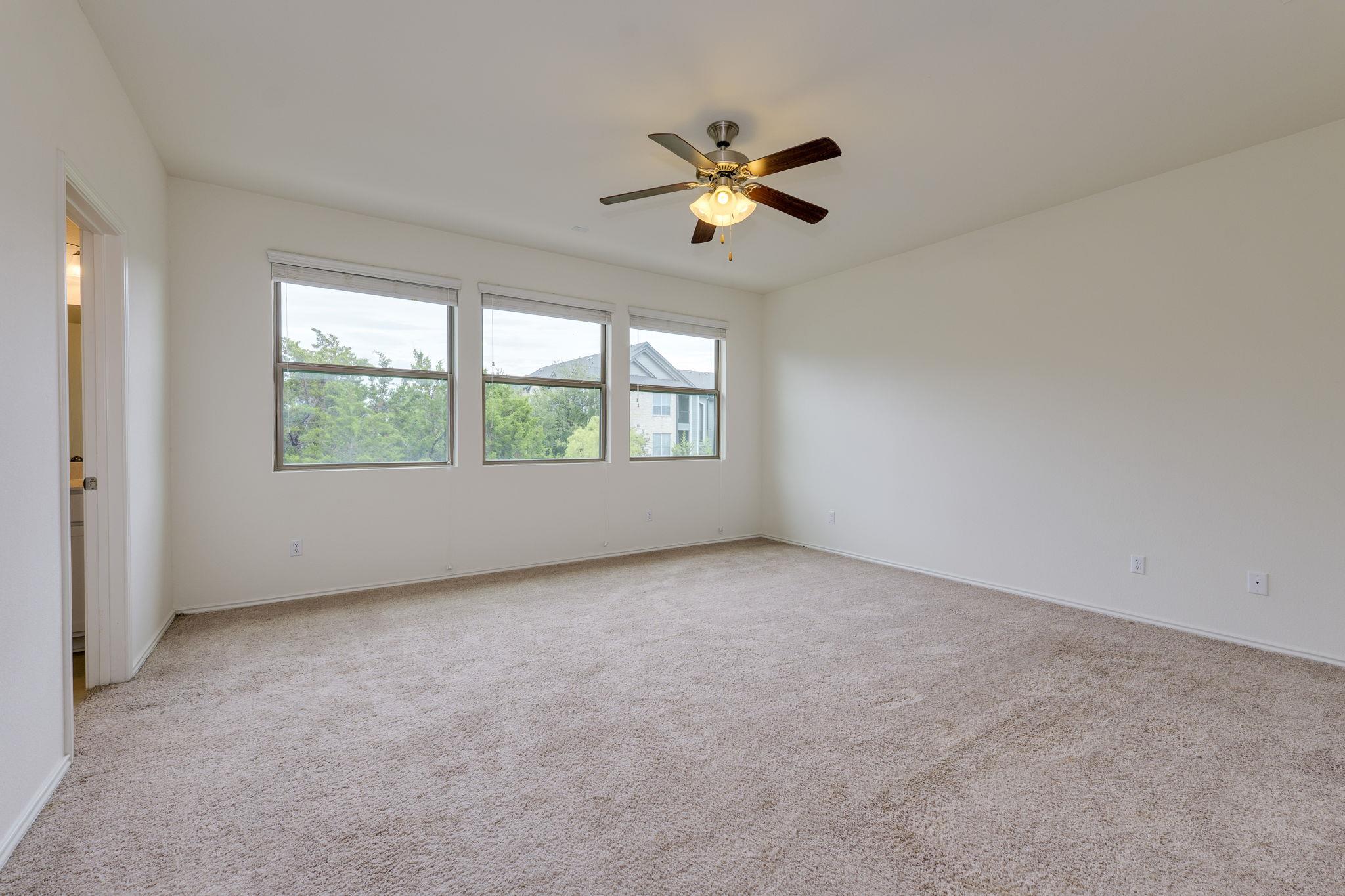 13519 Feldspar Drive Austin TX 78729