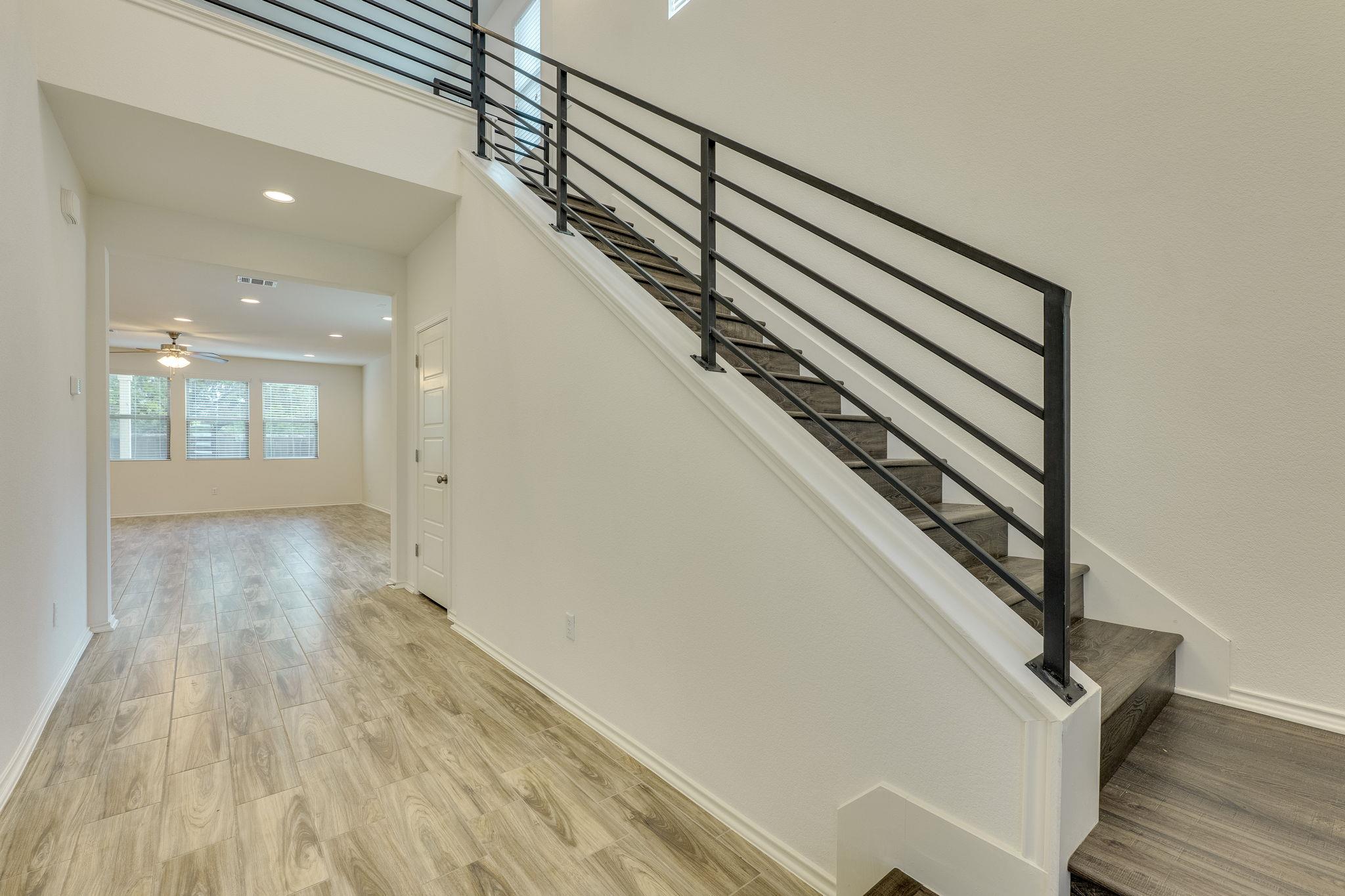 13519 Feldspar Drive Austin TX 78729