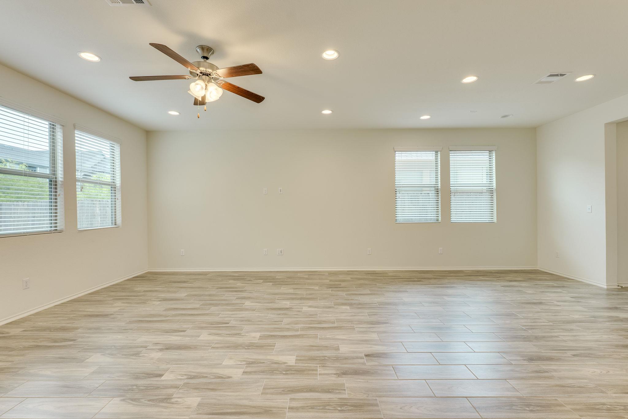 13519 Feldspar Drive Austin TX 78729