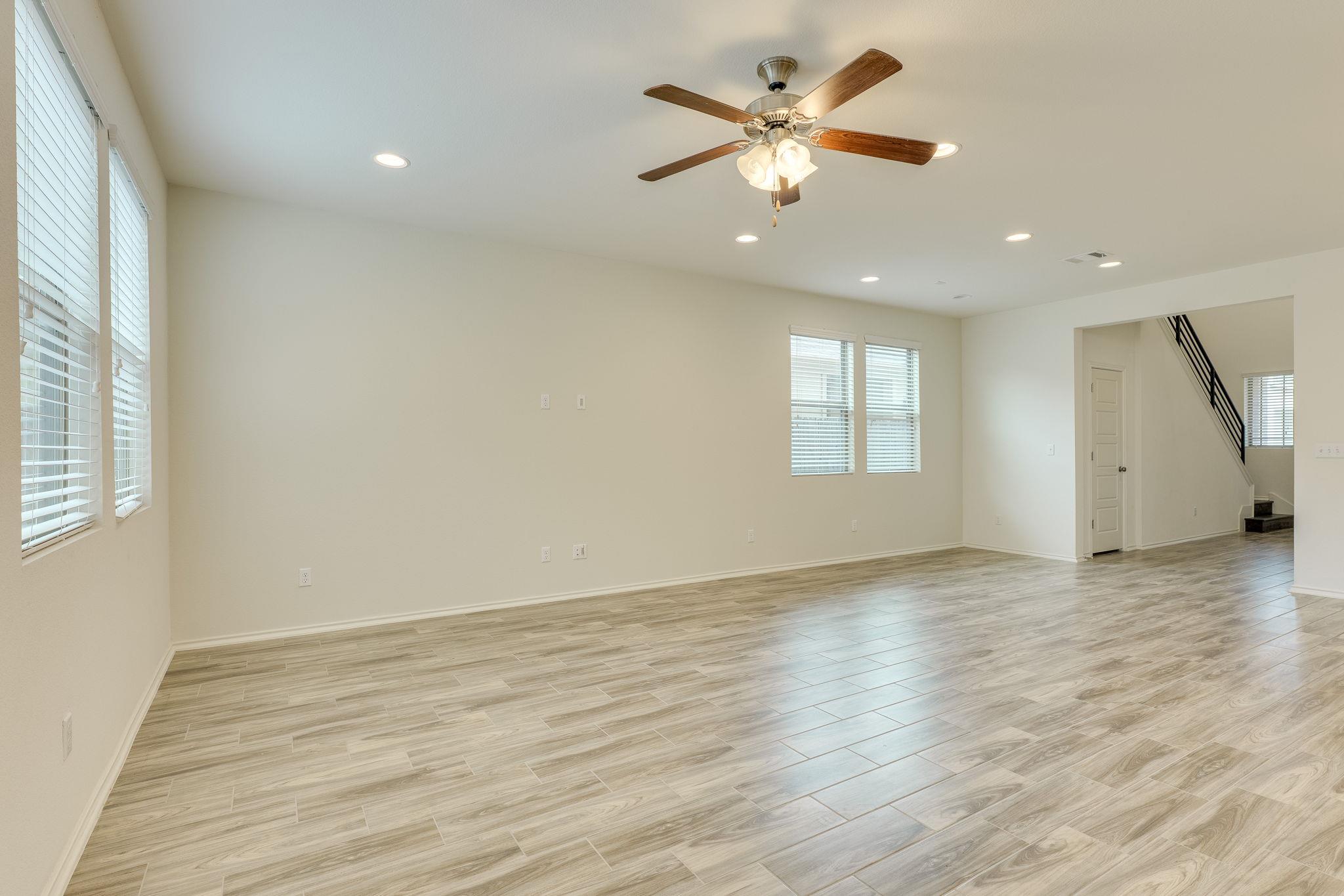 13519 Feldspar Drive Austin TX 78729