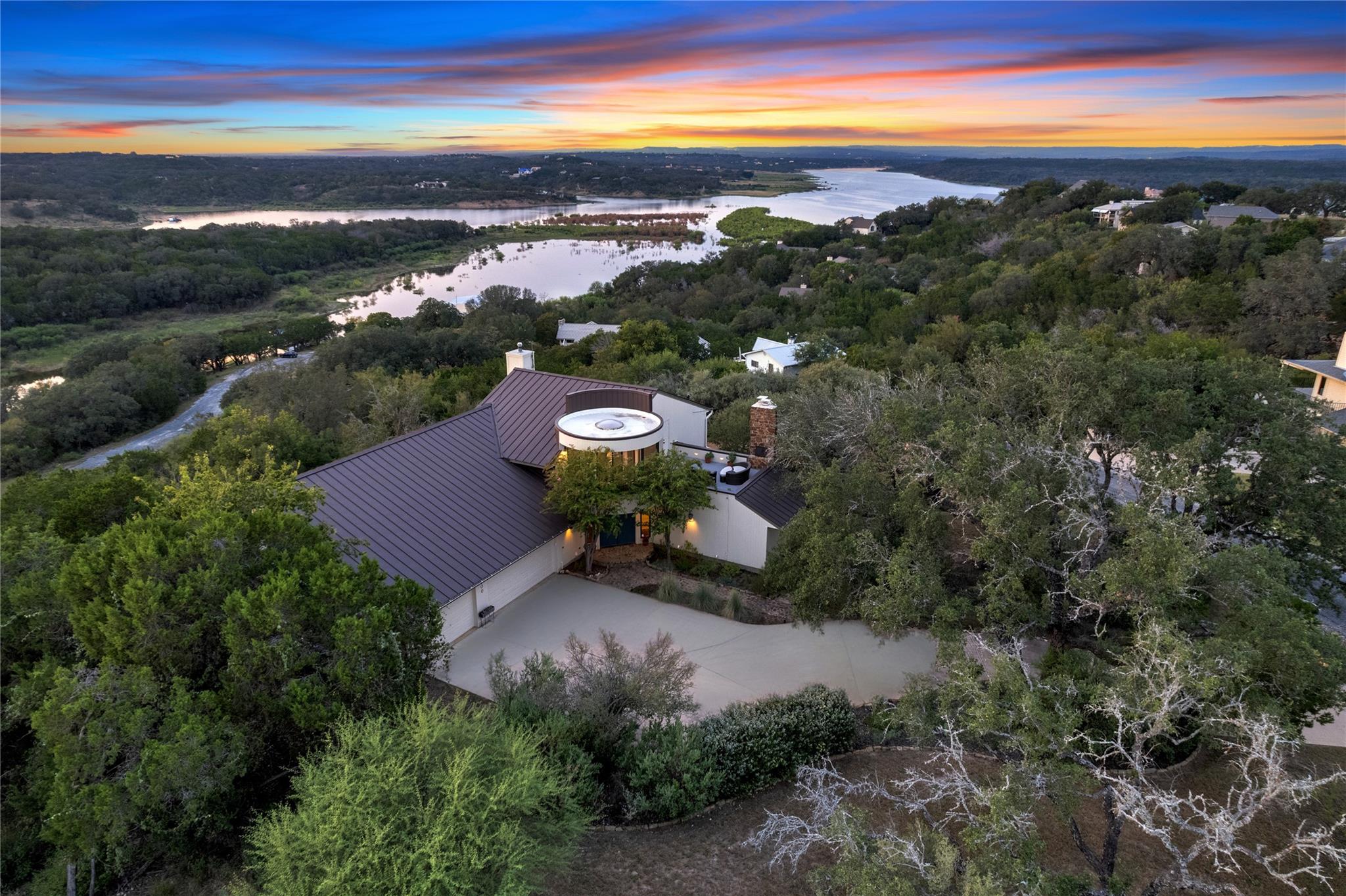 100 Derby Drive Spicewood TX 78669