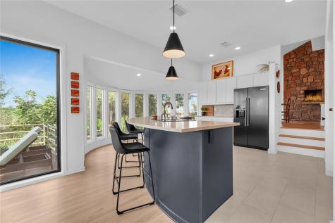 100 Derby Drive Spicewood TX 78669